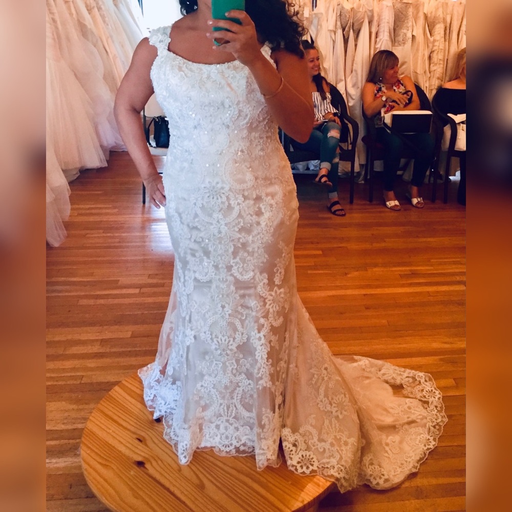 Maggie Sottero Ivory Bridal Gown Wedding Dress 14